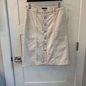 White denim skirt